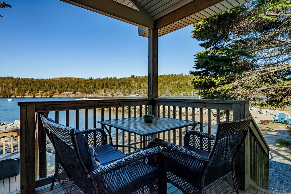 Photo of Outdoor in Boutiliers Point
