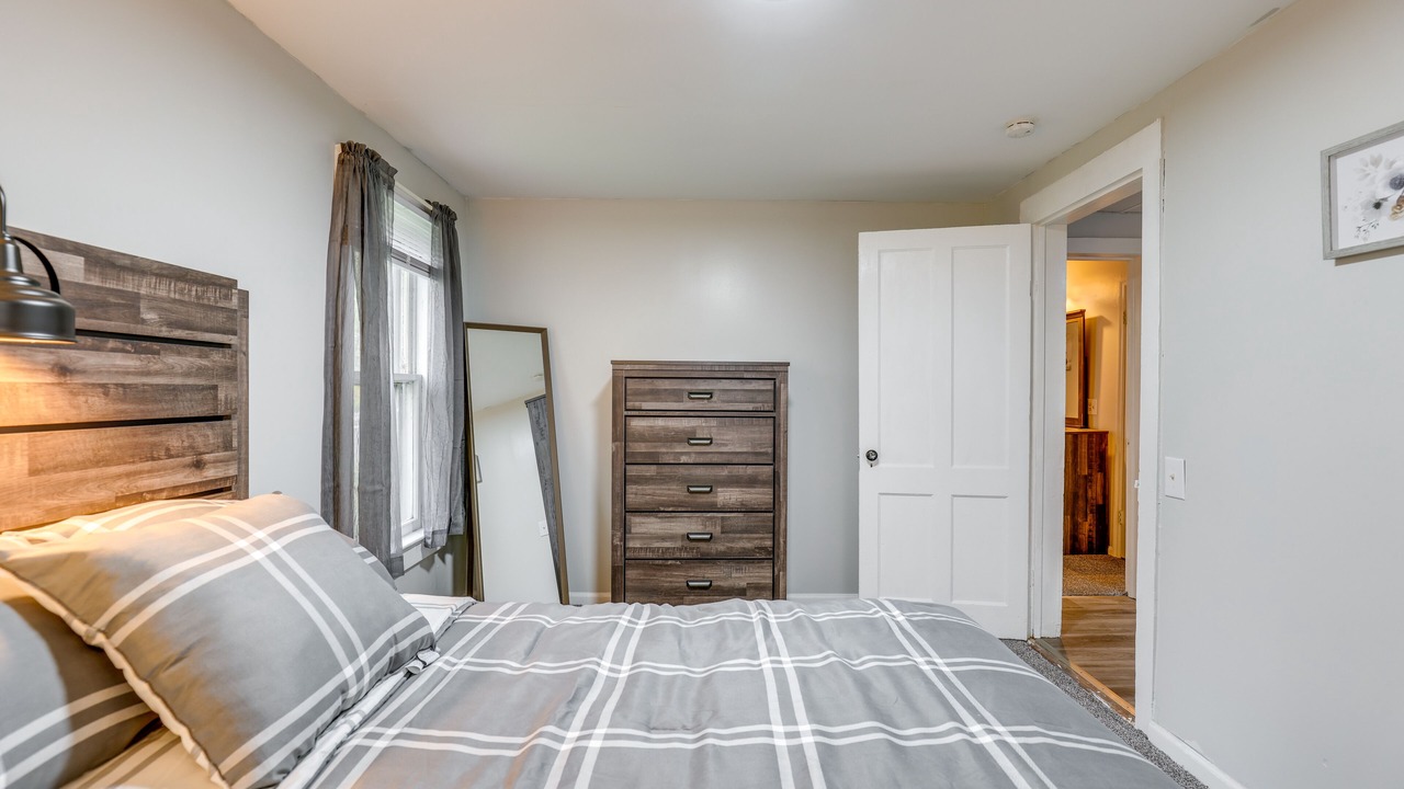 Photo of Bedroom in Auburn