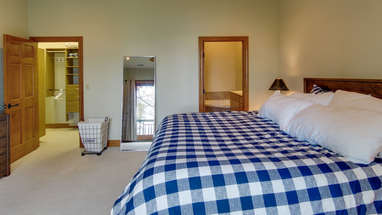 Photo of Bedroom in Mountain Air