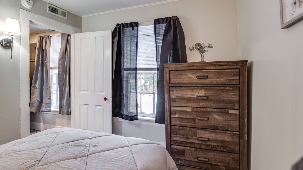 Photo of Bedroom in Auburn