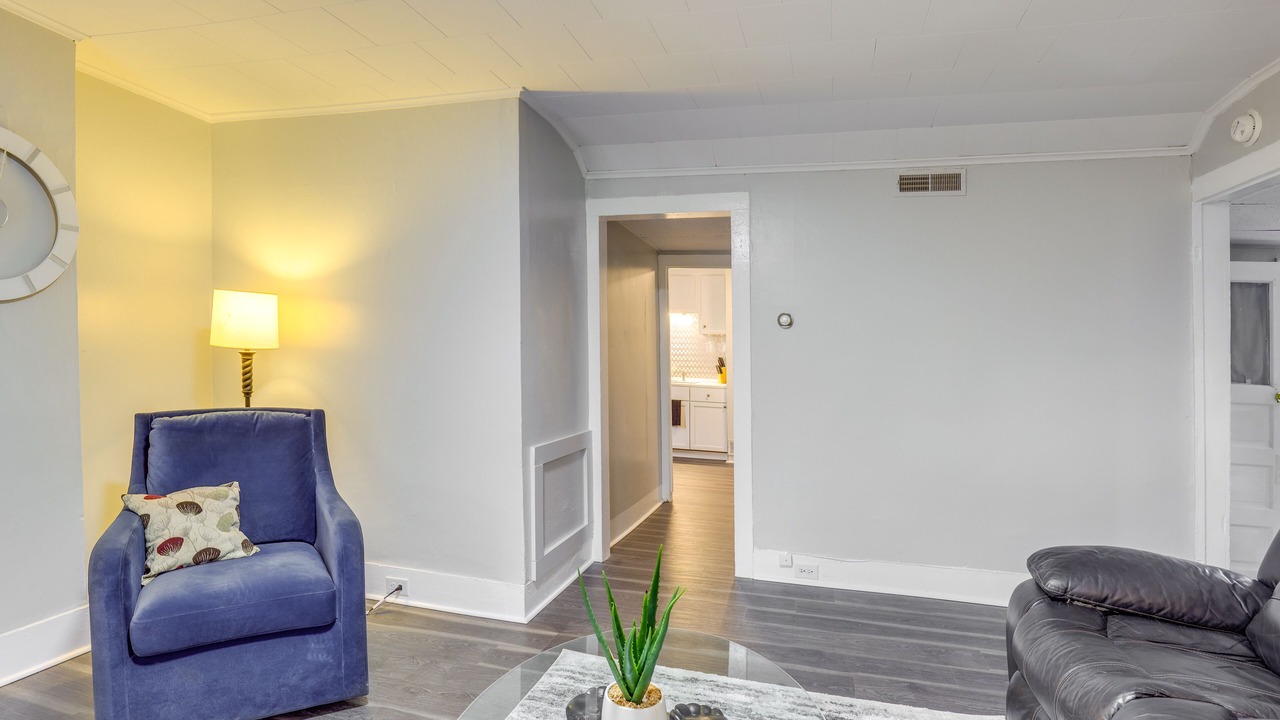 Photo of Livingroom in Auburn