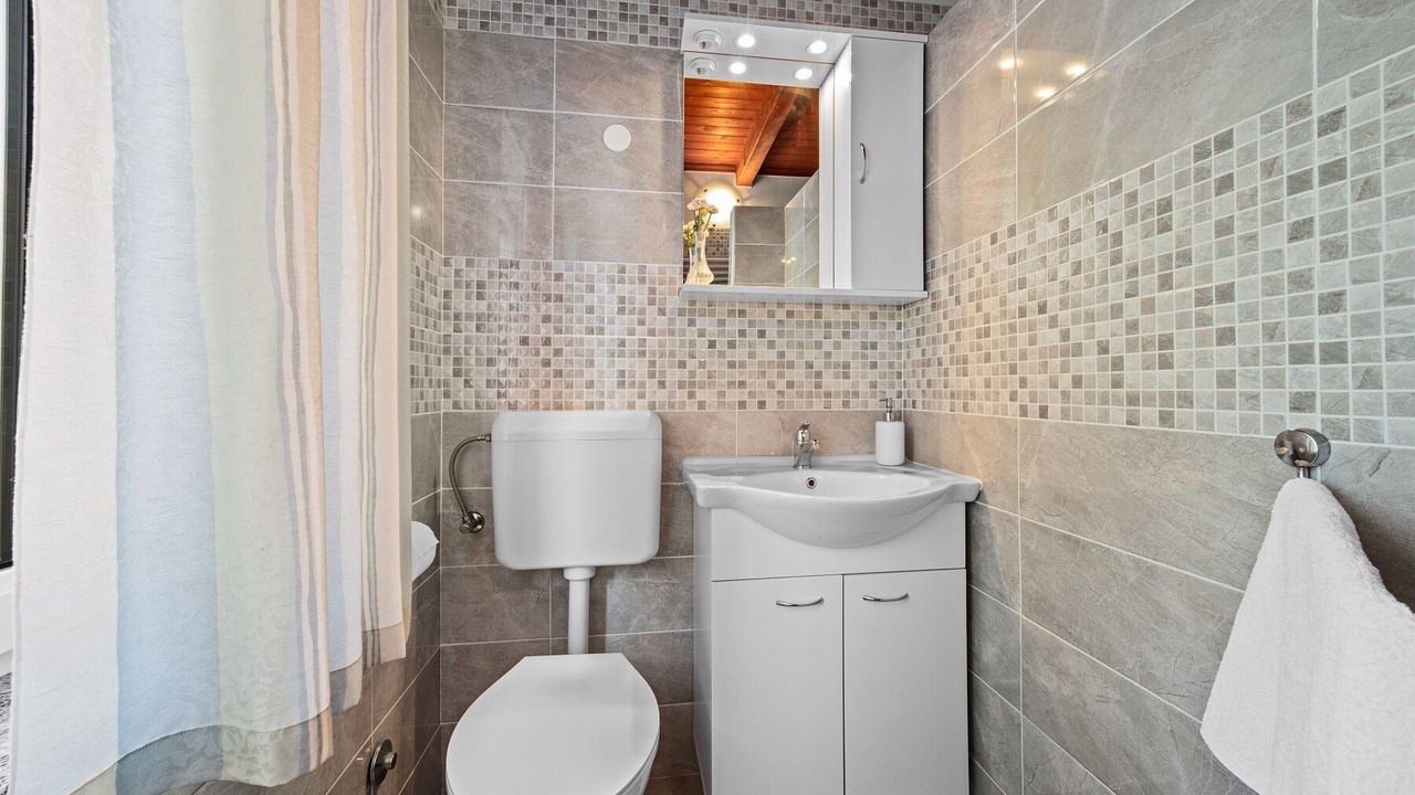 Photo of Bathroom in Grandici