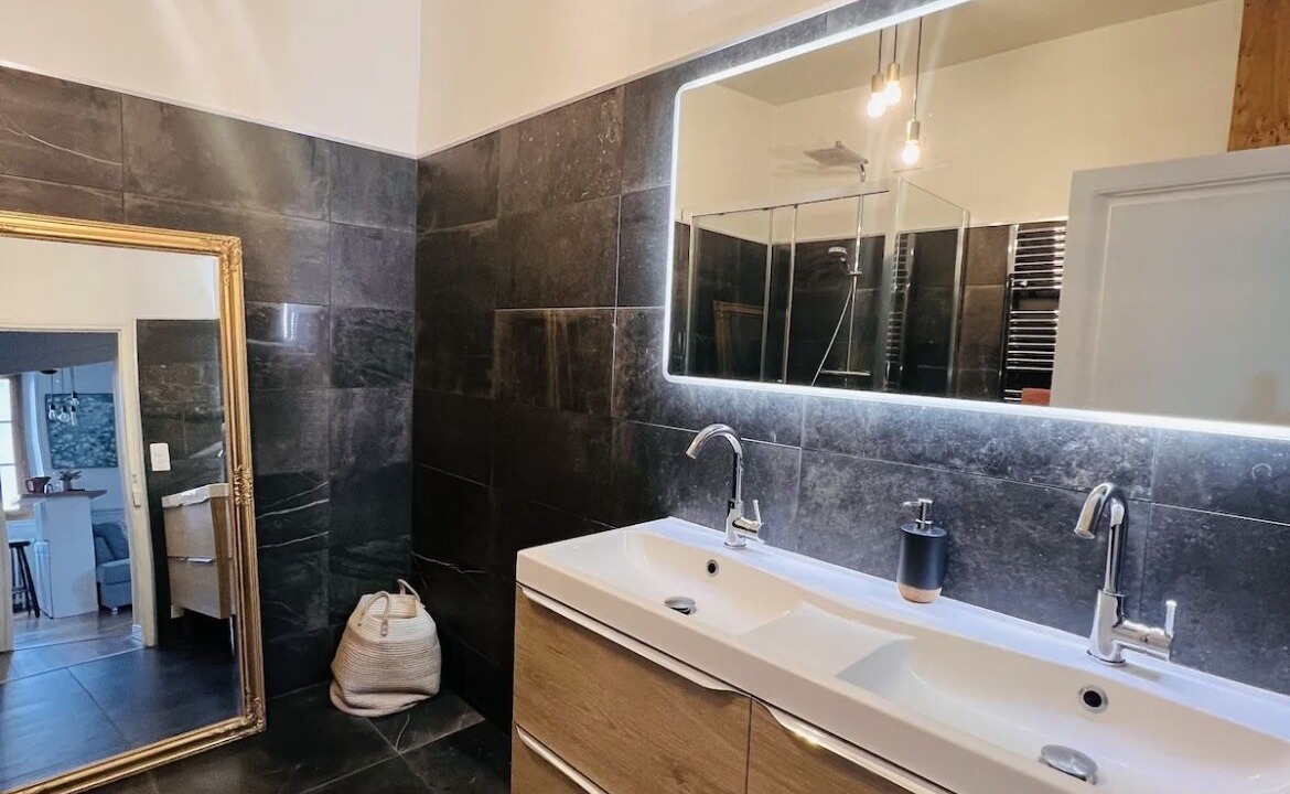 Photo of Bathroom in Auxerre