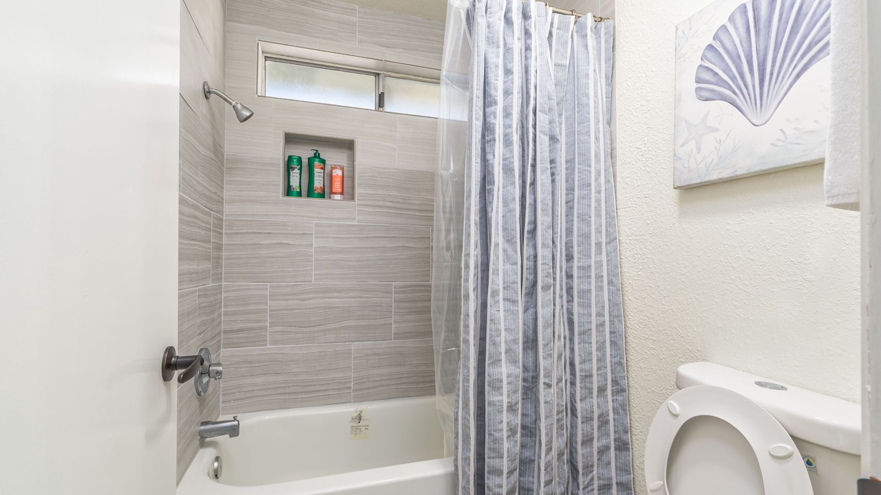 Photo of Bathroom in Foothill Farms