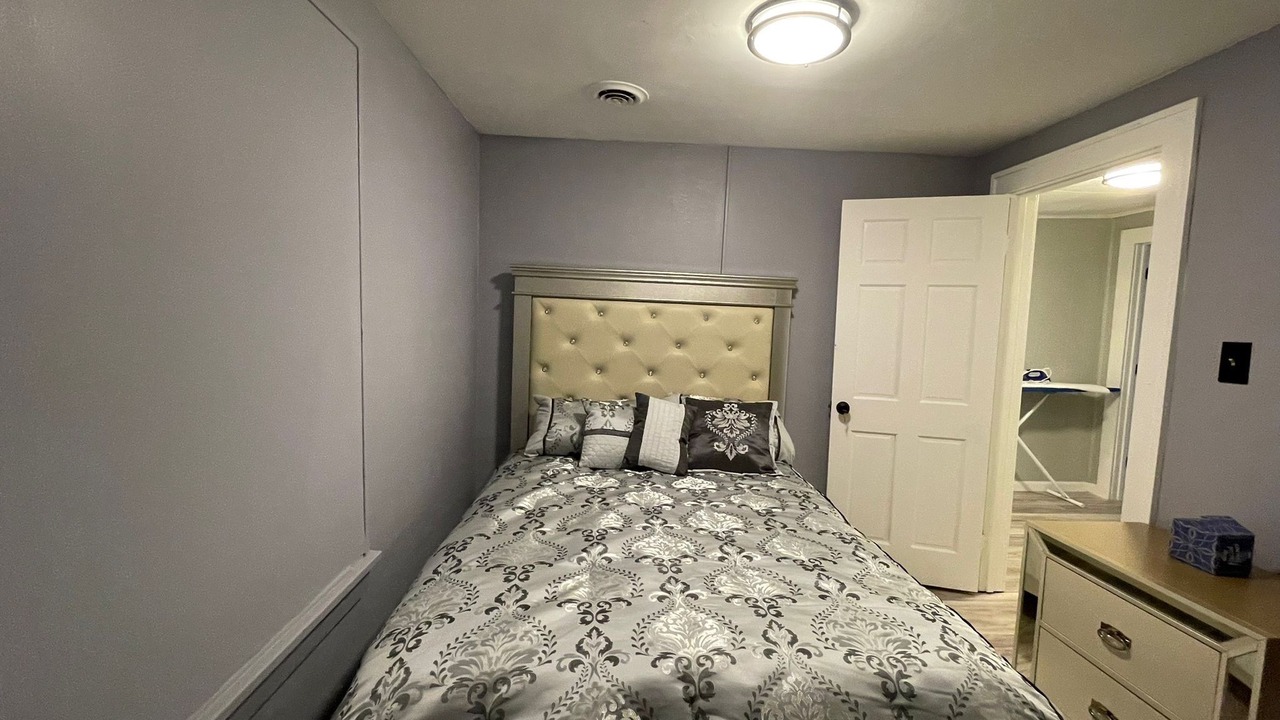 Photo of Bedroom in Orchard Park