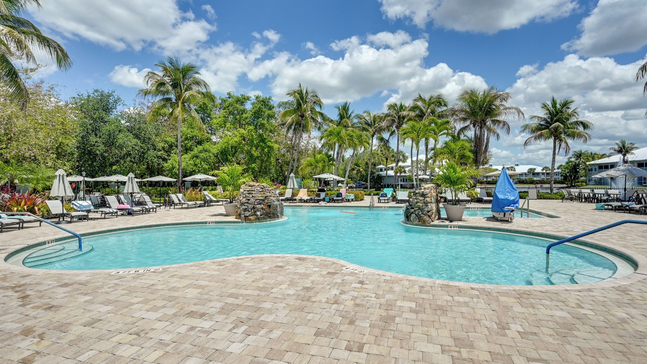 Photo of Outdoor in Naples