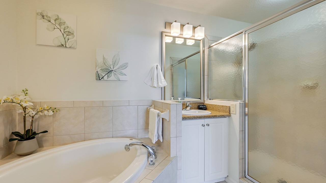Photo of Bathroom in Naples