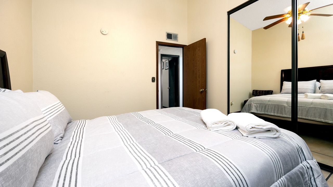 Photo of Bedroom in Biggs Field