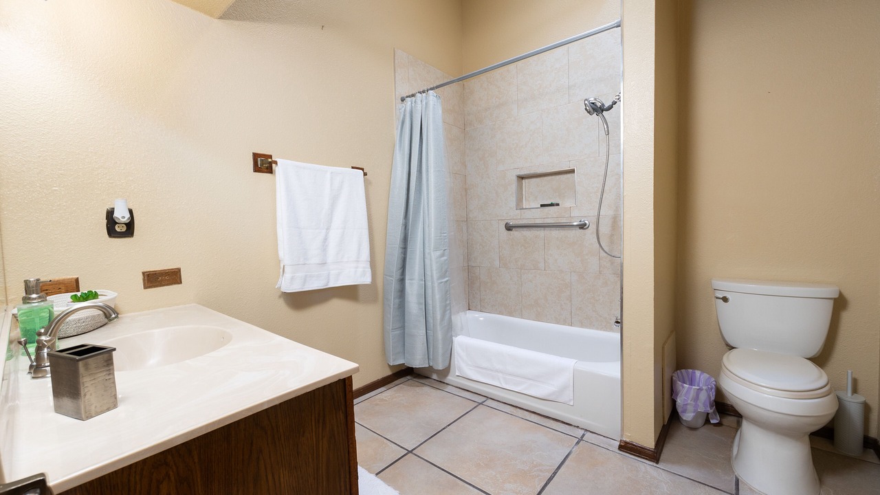 Photo of Bathroom in Biggs Field