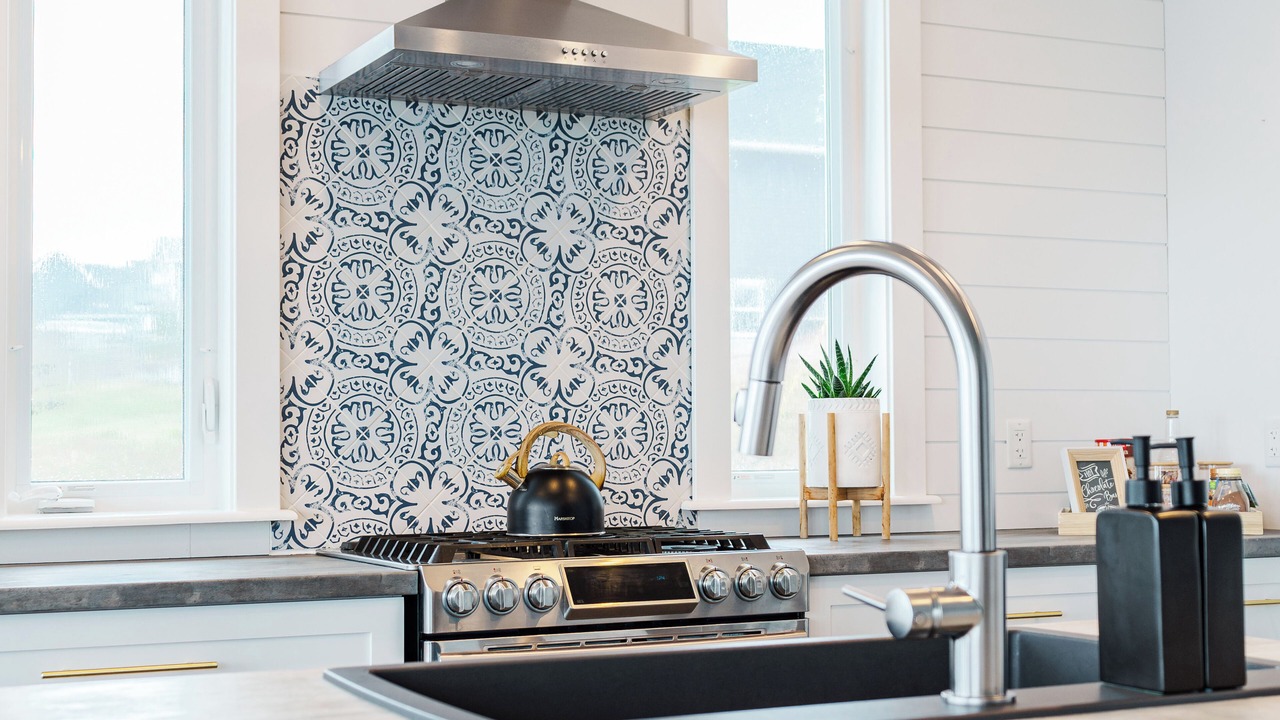 Photo of Others in Holyrood