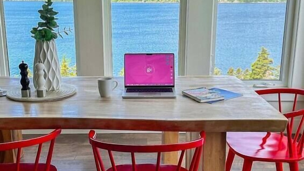 Photo of Others in Holyrood