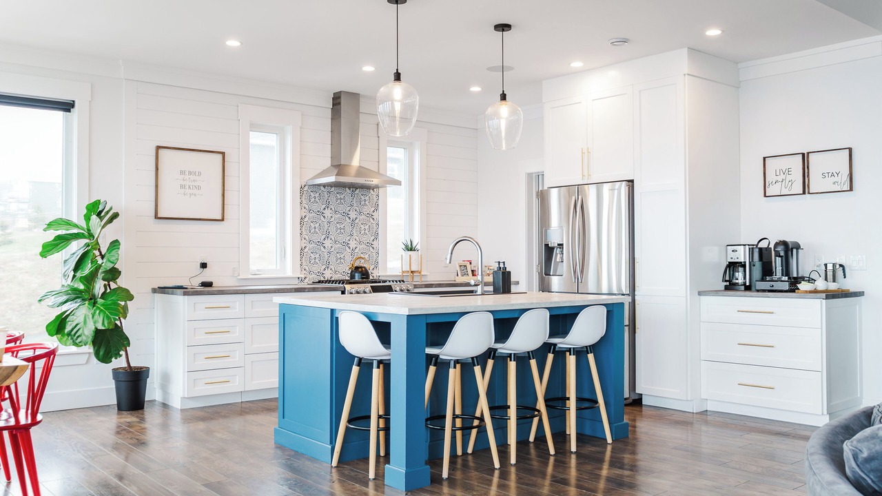 Photo of Others in Holyrood