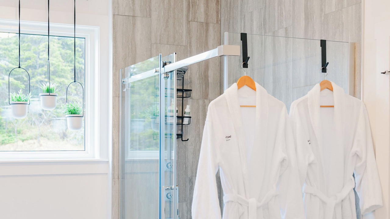 Photo of Others in Holyrood