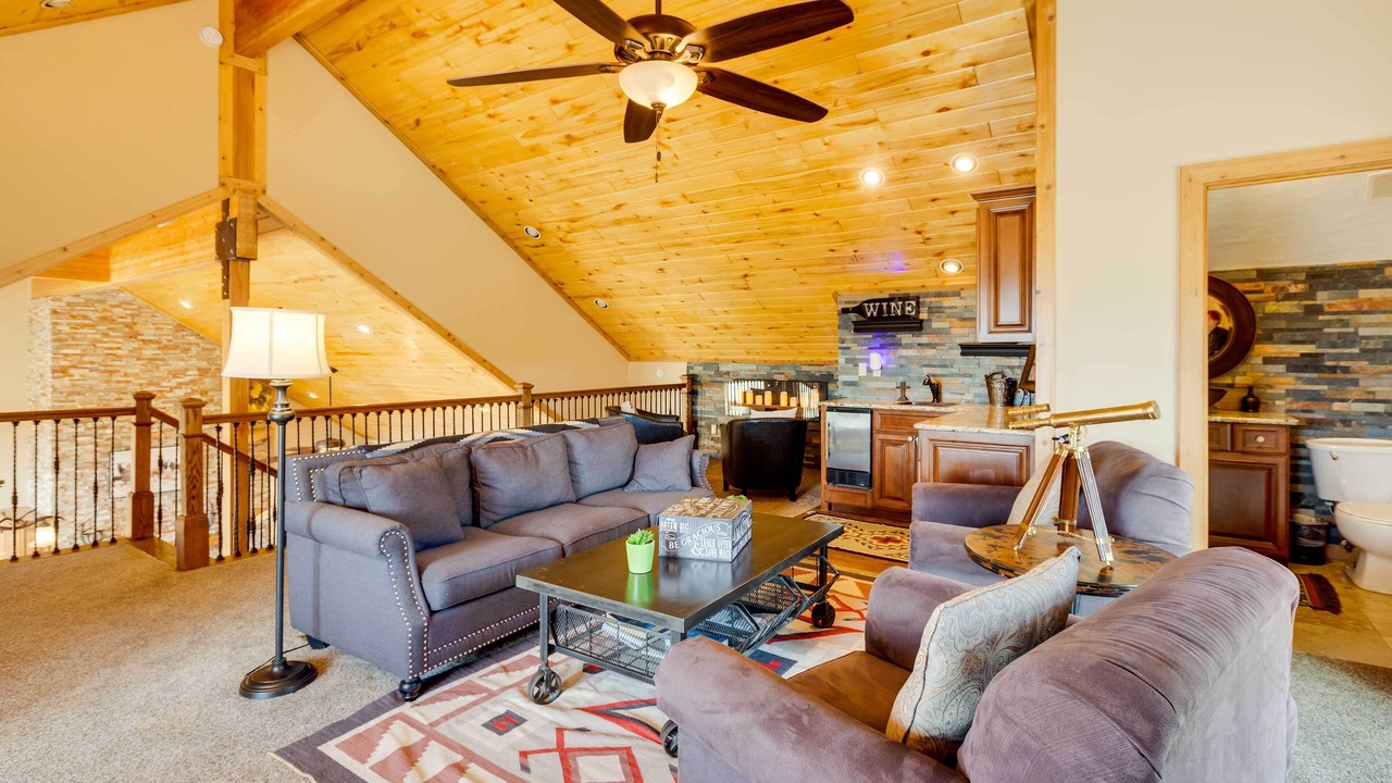 Photo of Livingroom in Angel Fire