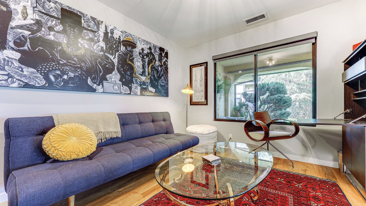 Photo of Livingroom in Cotati