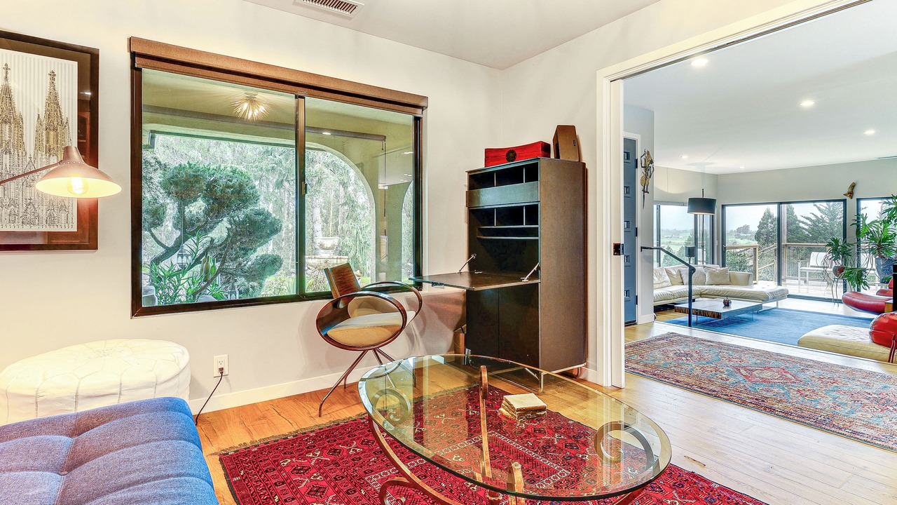 Photo of Livingroom in Cotati