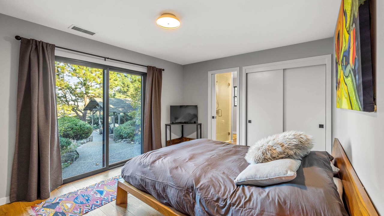 Photo of Bedroom in Cotati