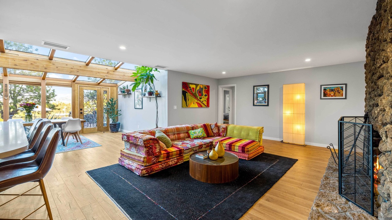 Photo of Livingroom in Cotati