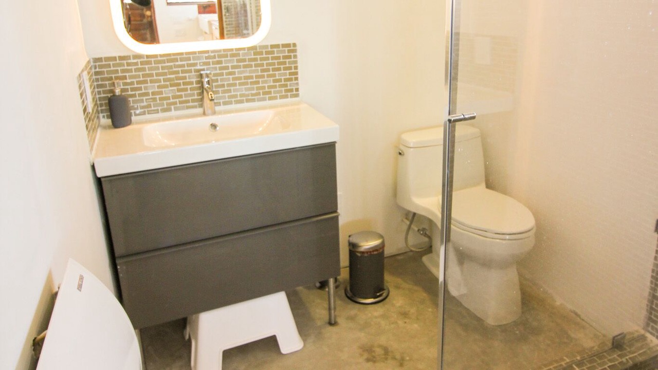 Photo of Bathroom in Marathon