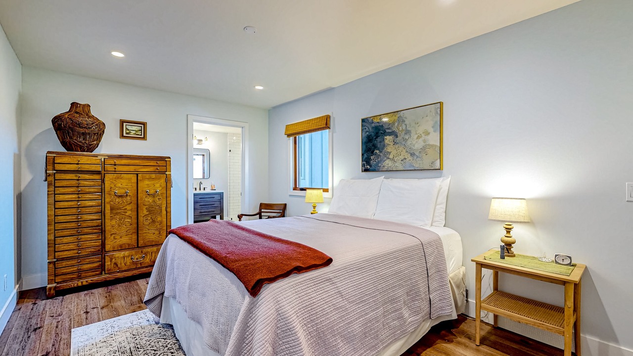 Photo of Bedroom in Elk