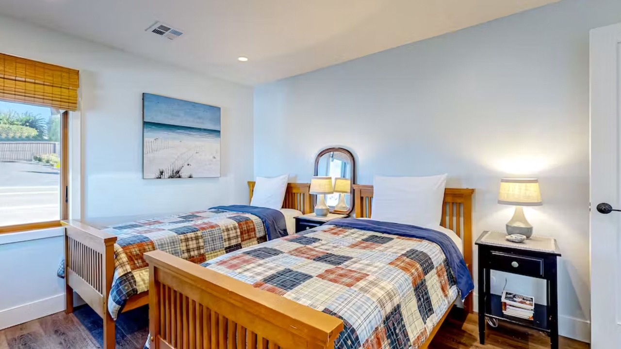 Photo of Bedroom in Elk