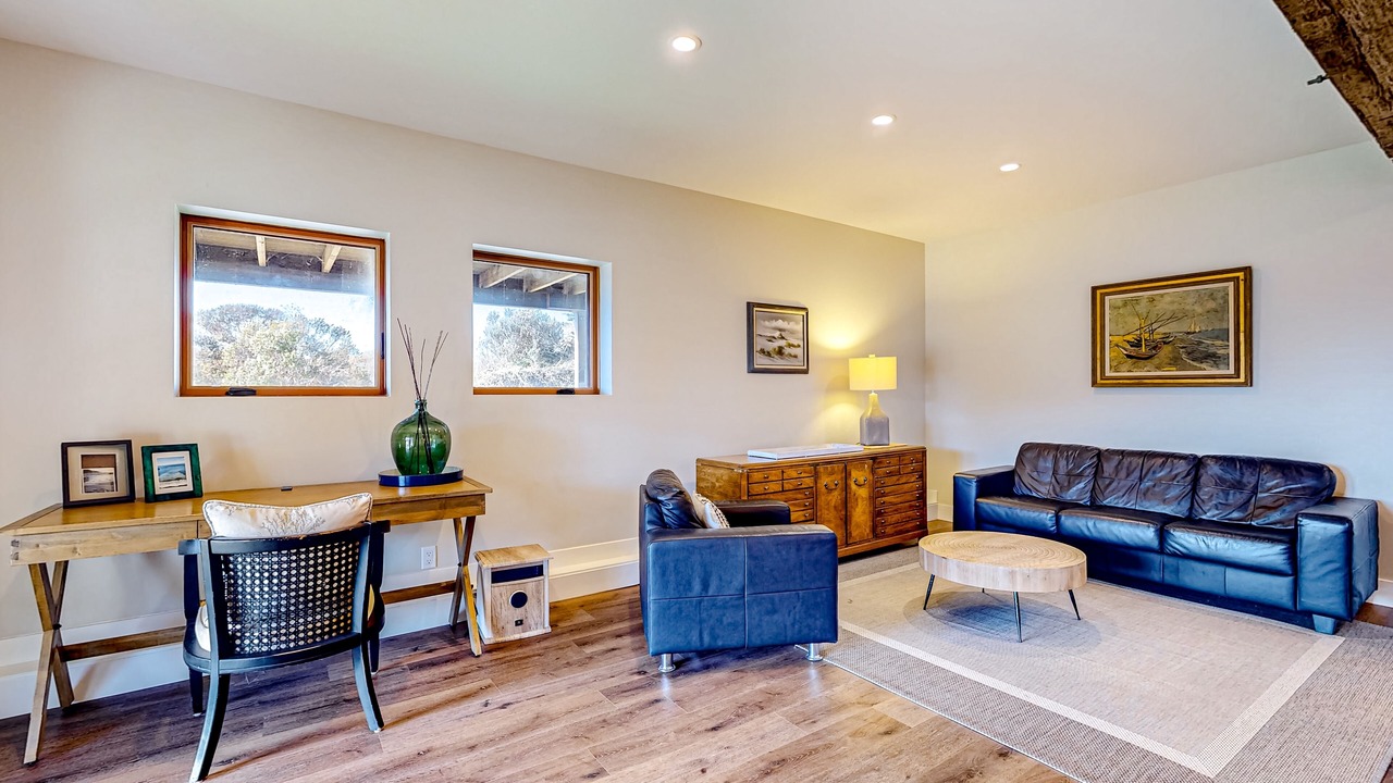 Photo of Others in Elk