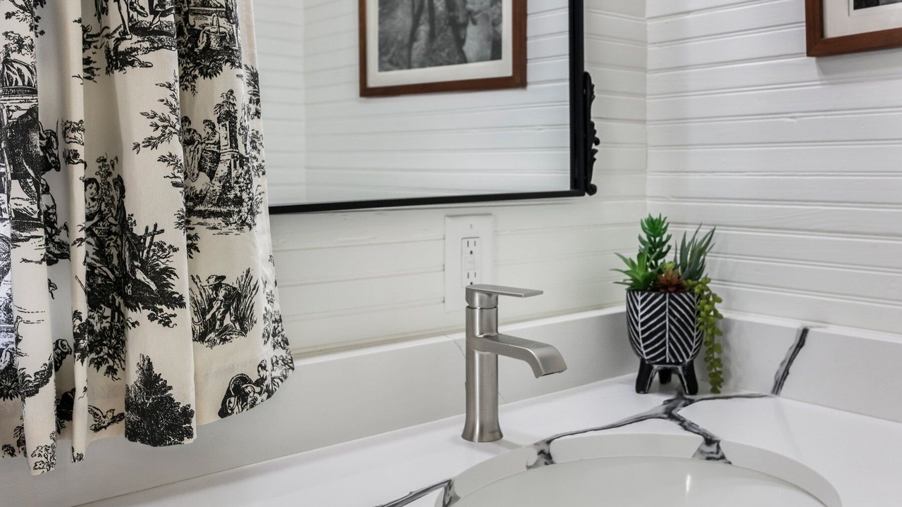 Photo of Bathroom in Natchez