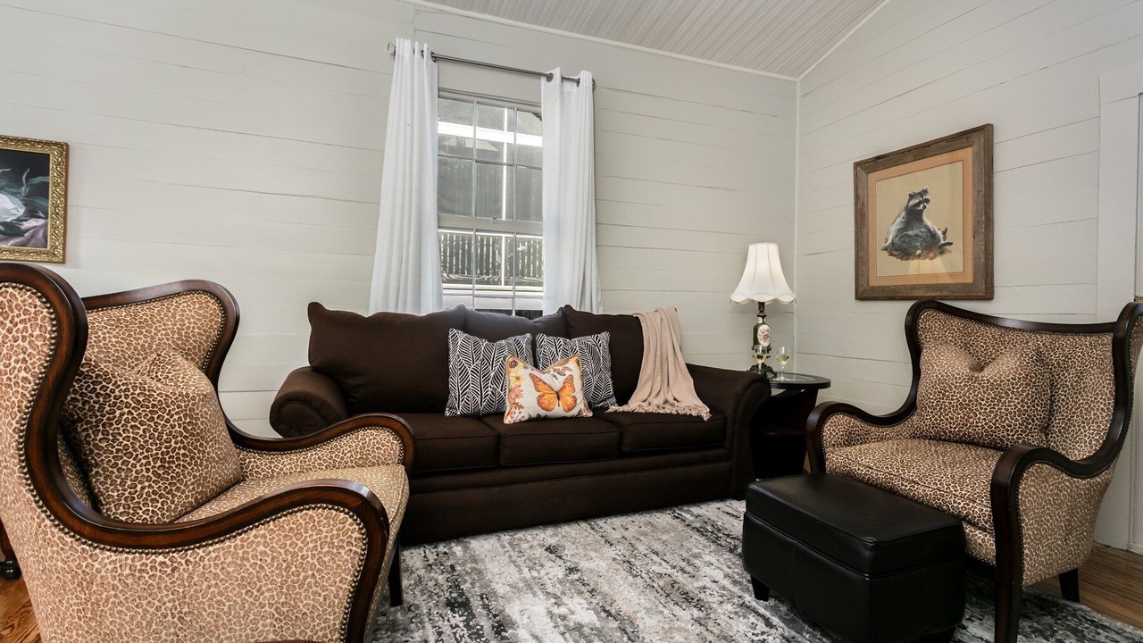 Photo of Livingroom in Natchez