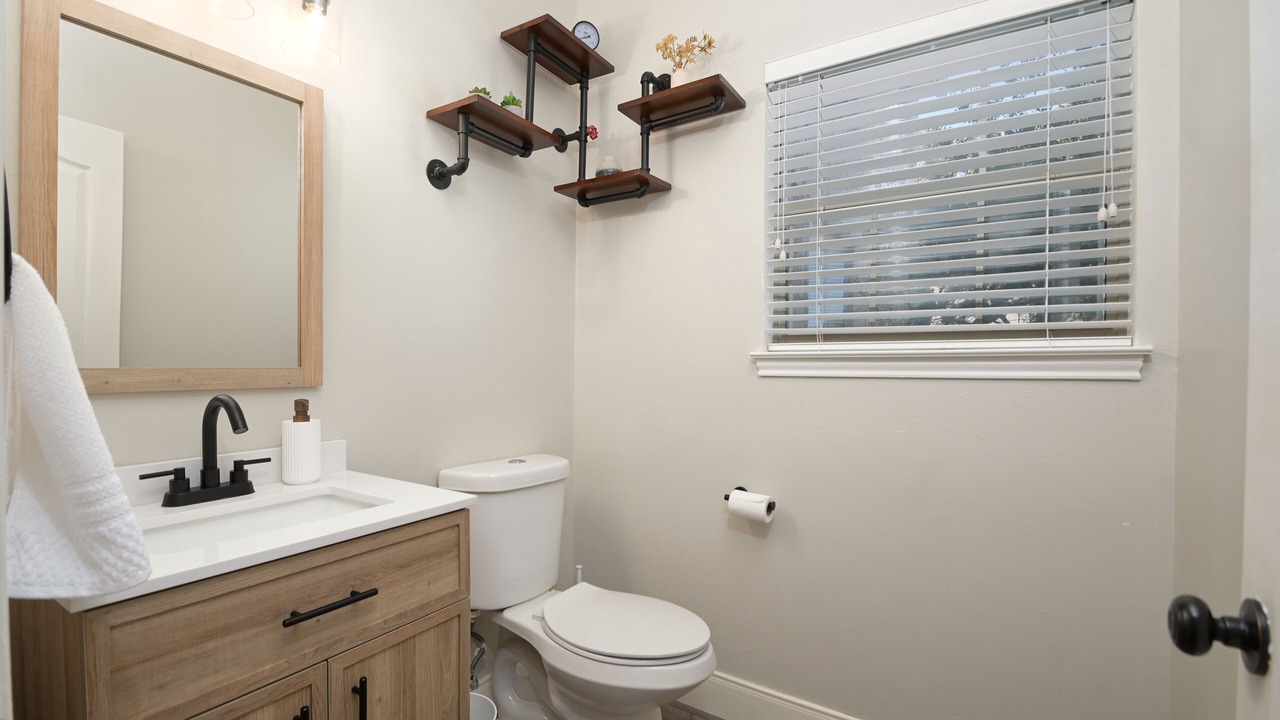 Photo of Bathroom in Crownridge of Texas