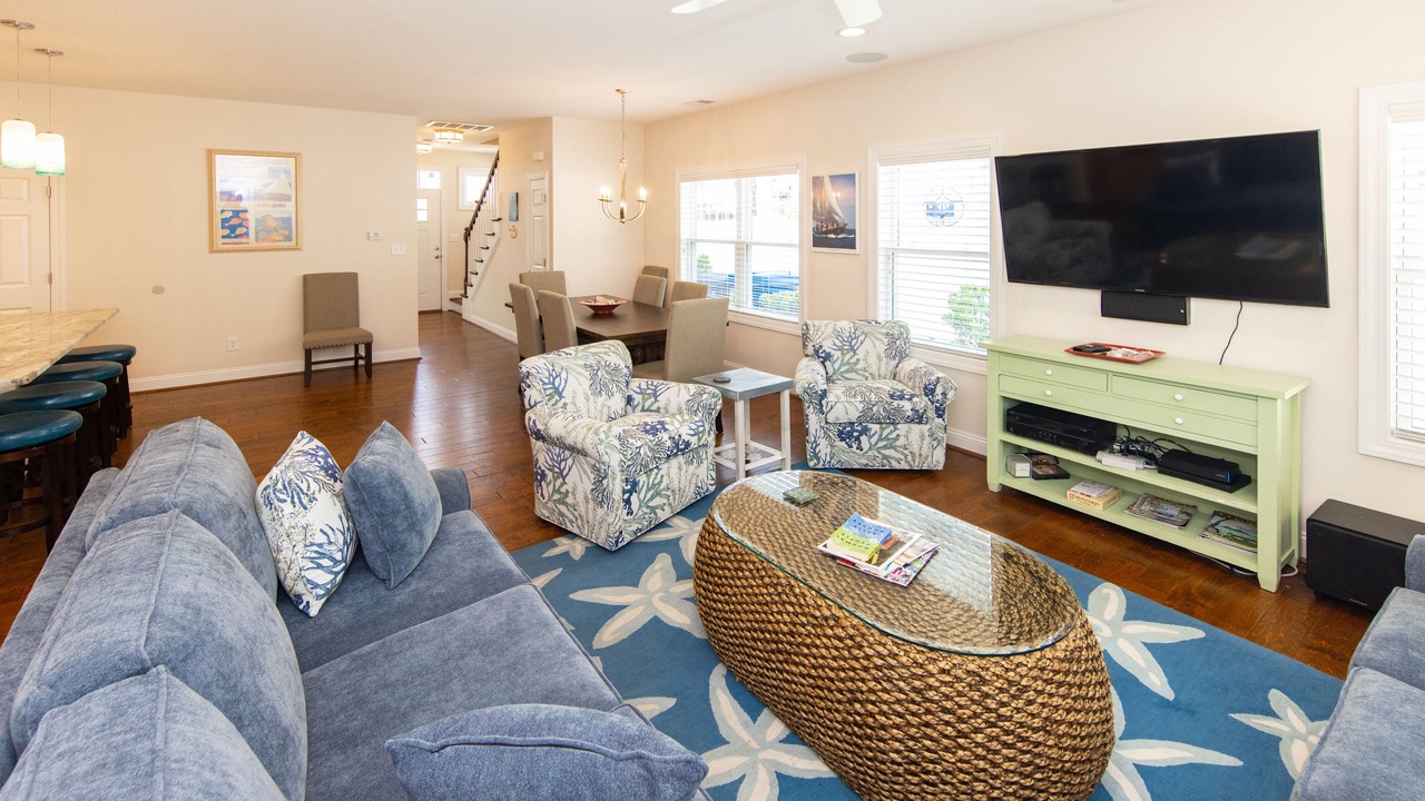 Photo of Livingroom in Northeast Virginia Beach