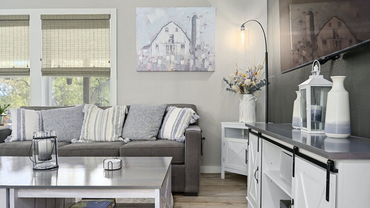 Photo of Livingroom in Austin