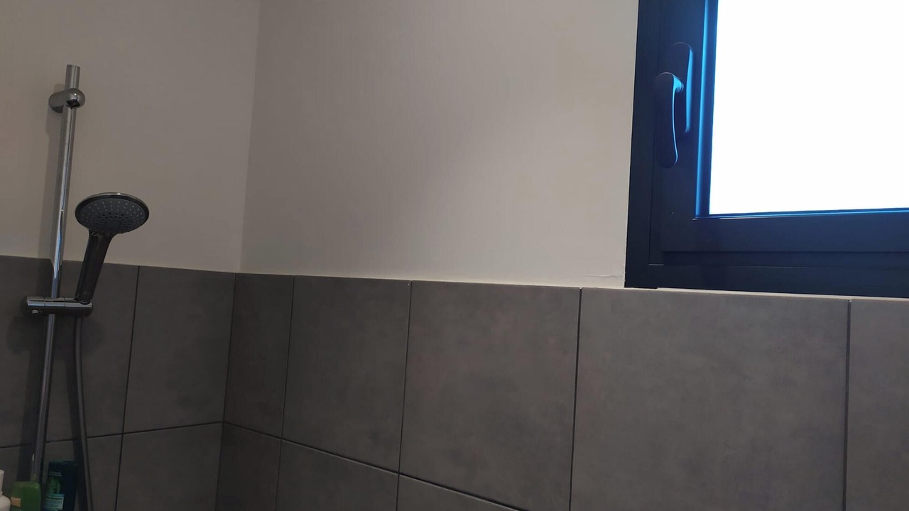 Photo of Bathroom in Saint-Ouen