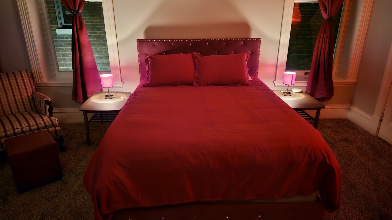 Photo of Bedroom in Lafayette Square