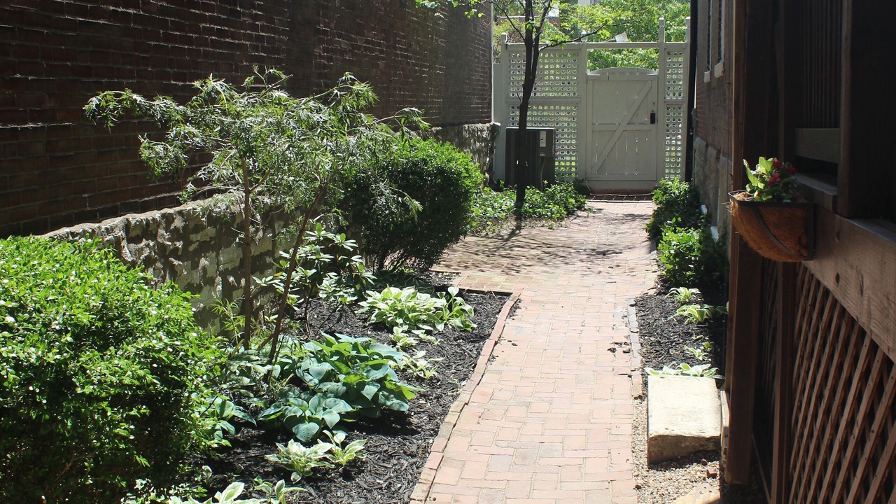 Photo of Outdoor in Lafayette Square