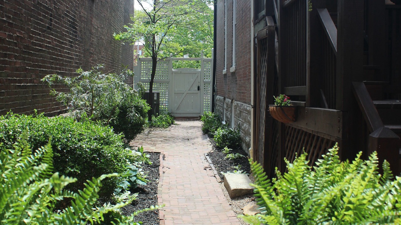 Photo of Outdoor in Lafayette Square