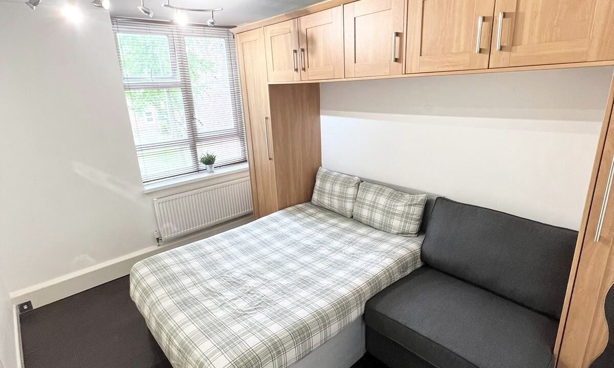 Photo of Bedroom in Battersea