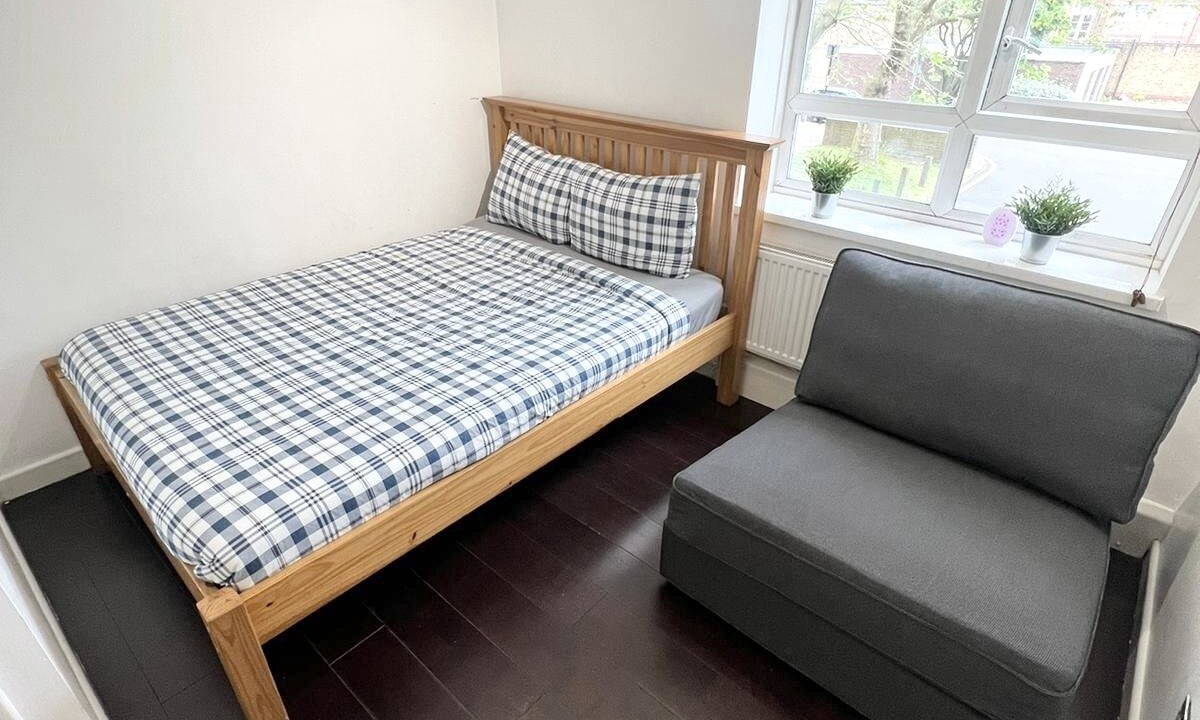 Photo of Bedroom in Battersea