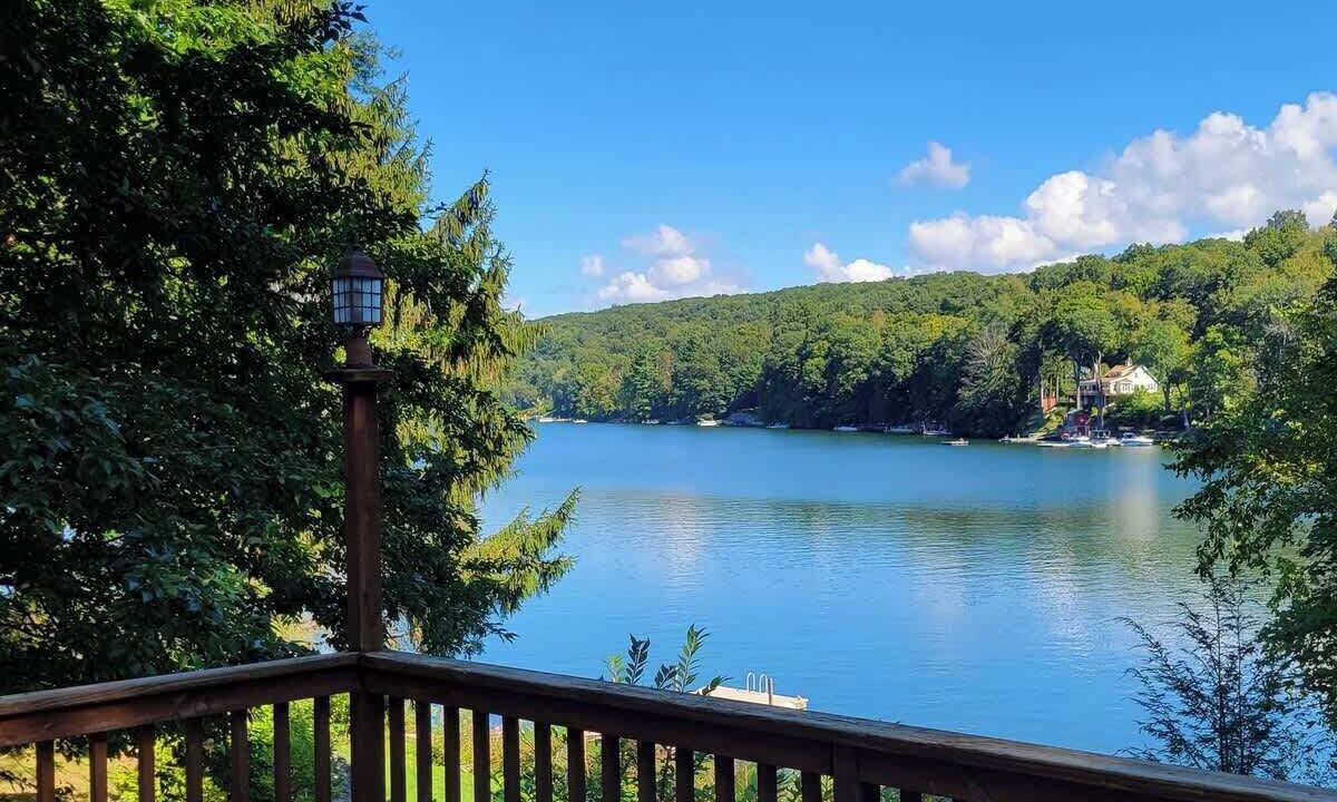 Photo of Patio Balcony in New Milford