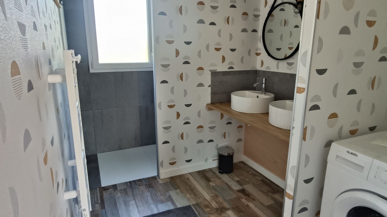 Photo of Bathroom in Saint-Germain-sur-Ay