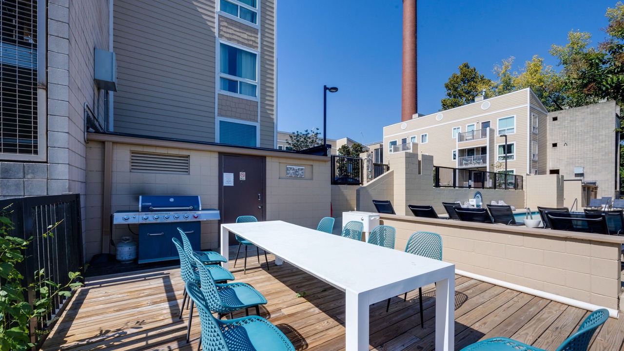 Photo of Outdoor in North Capitol