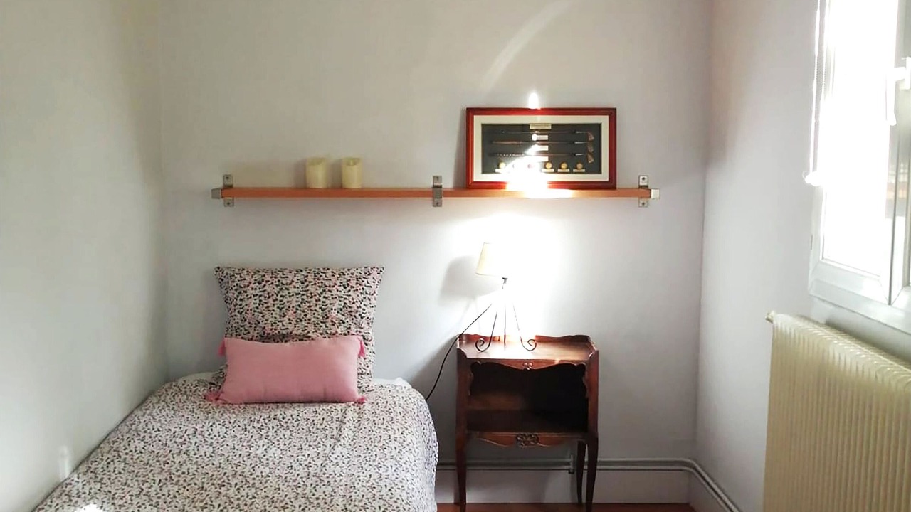 Photo of Bedroom in Saint-Jean-le-Blanc