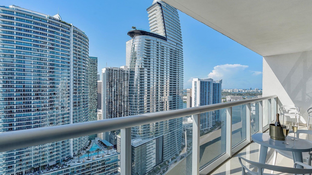 Photo of Outdoor in Downtown Miami