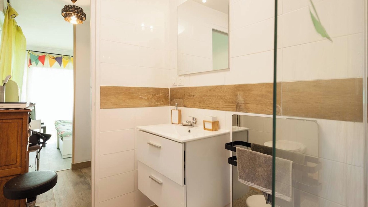 Photo of Bathroom in Plouedern