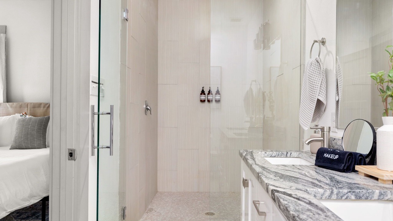 Photo of Bathroom in Government Hill