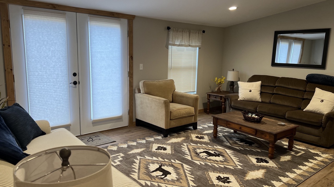 Photo of Livingroom in Comstock