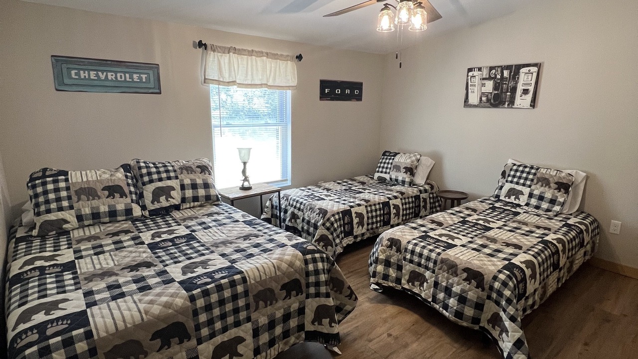 Photo of Others in Comstock