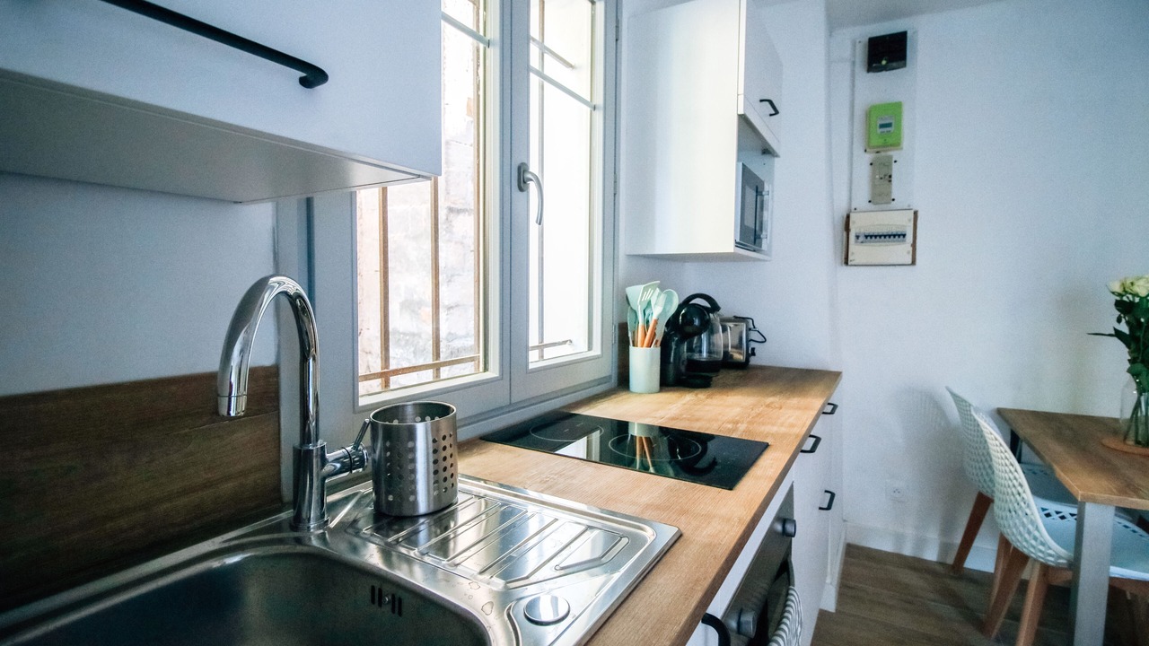 Photo of Kitchen in Saint-Michel-l'Observatoire