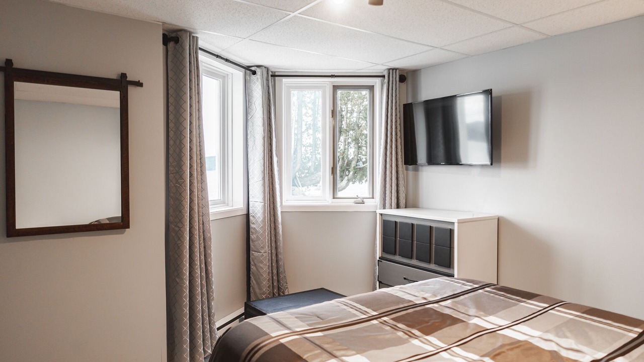 Photo of Bedroom in La Baie