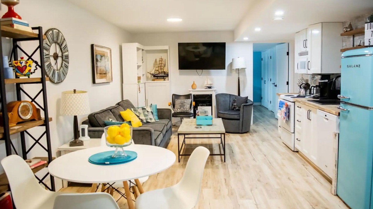 Photo of Livingroom in Oak Lake