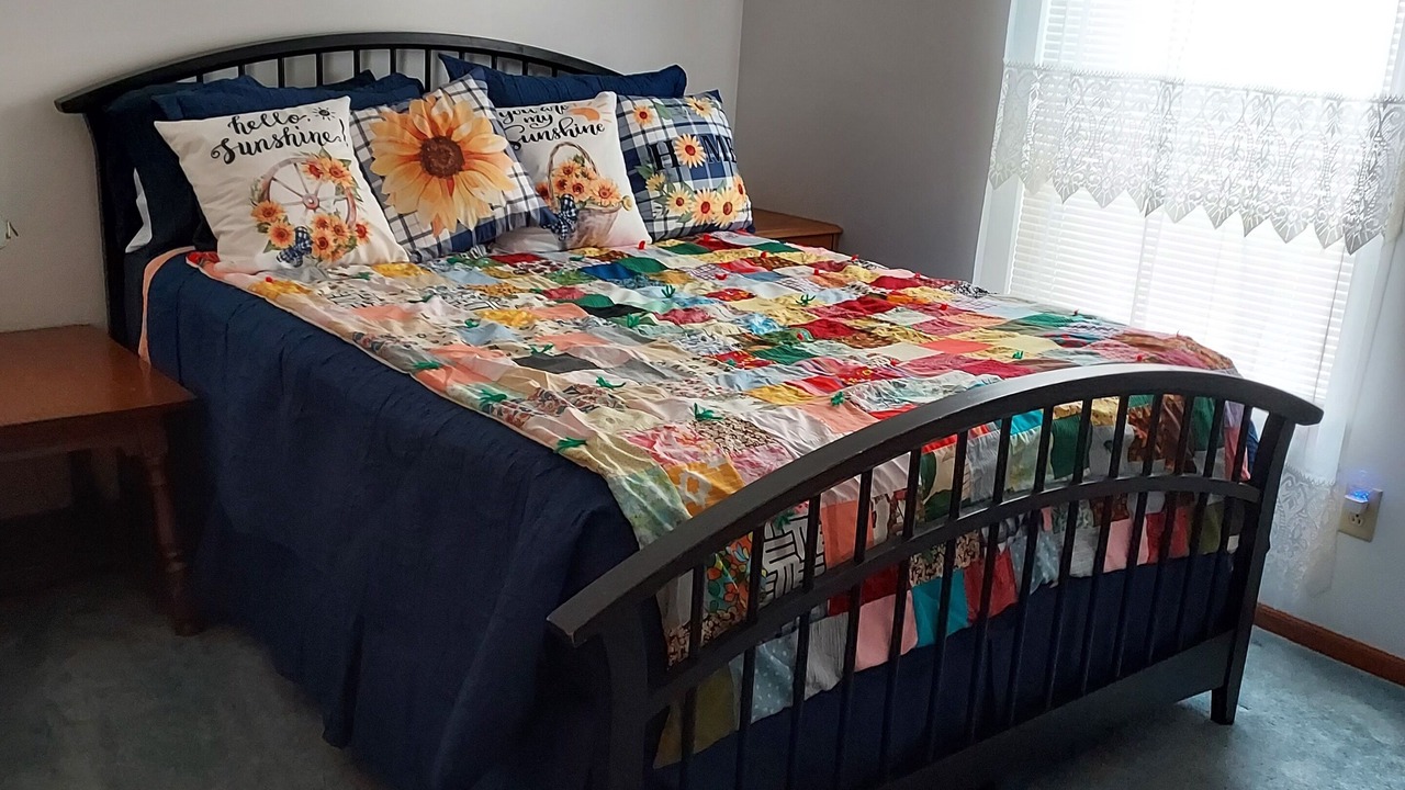 Photo of Bedroom in Homerville